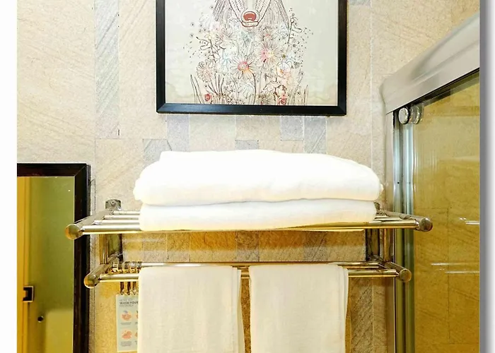 Hotel Pristine02 2*